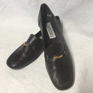 Leather Capezio brown flats size 7